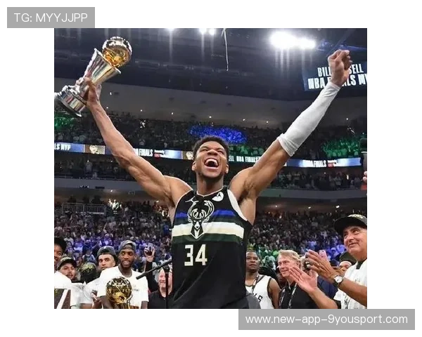 字母哥伤情成媒体焦点，雄鹿急寻替代方案